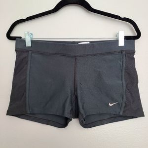 ⚠️DONATING SOON‼️Nike Gray Dri Fit Shorts Medium